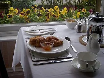 فندق Cherry Trees 4*